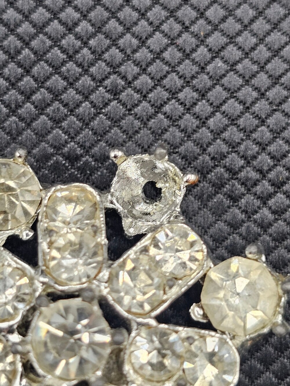 Clear Rhinestone Snowflake Brooch - Picture 2 of 4